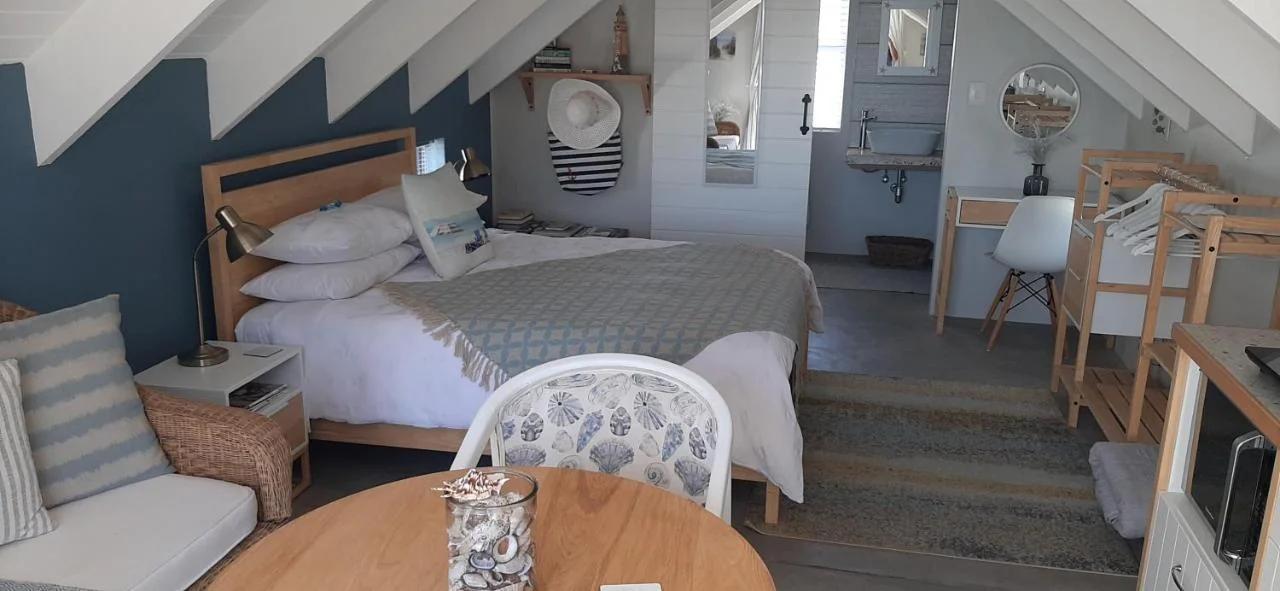 Milk Thistle Loft & Studio apartments photo