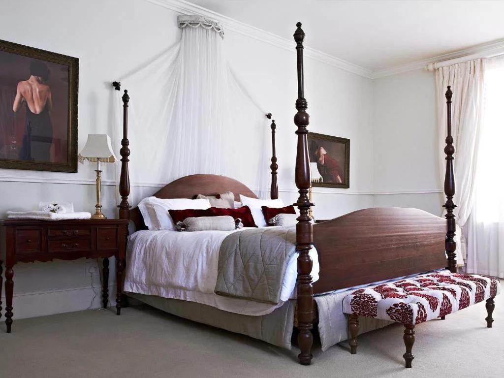 Parkes Manor foto