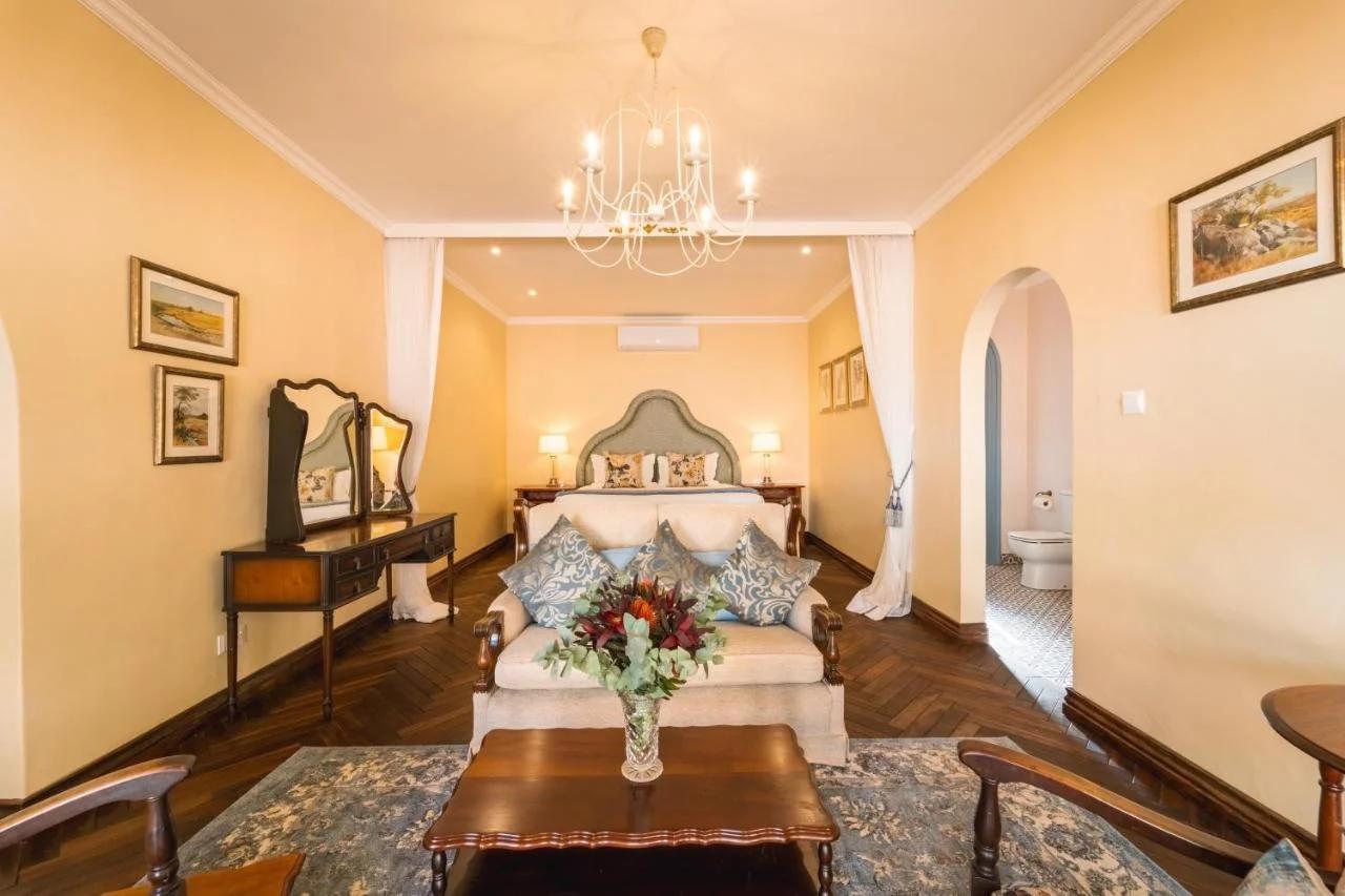 The Victorian Manor photo