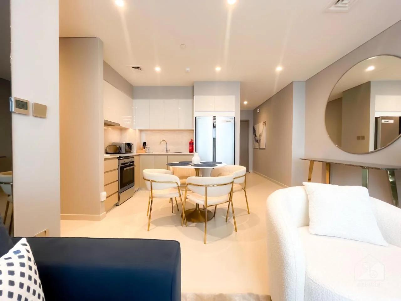 Burj Royale 2 Bedrooms Balcony City View - Walk to Dubai Mall photo