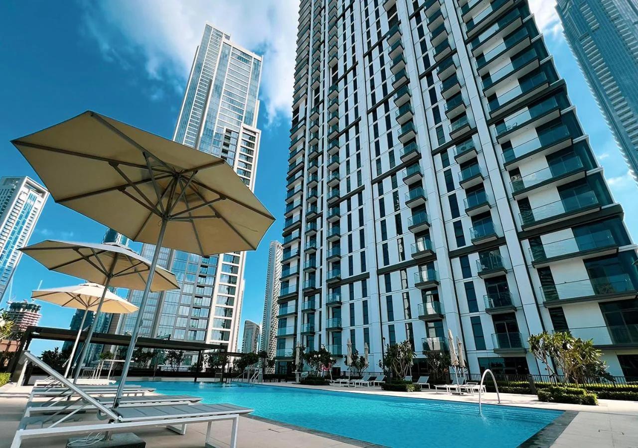 Luxury Burj Crown Suites by Maison Aurora photo