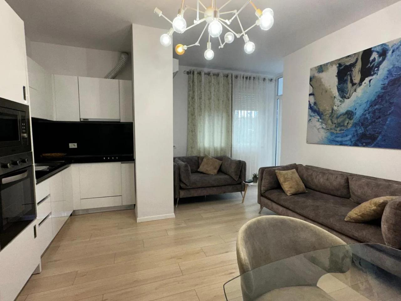 Cozy Family Apartment Near Pazari i Ri 2-bedroom StayIn foto