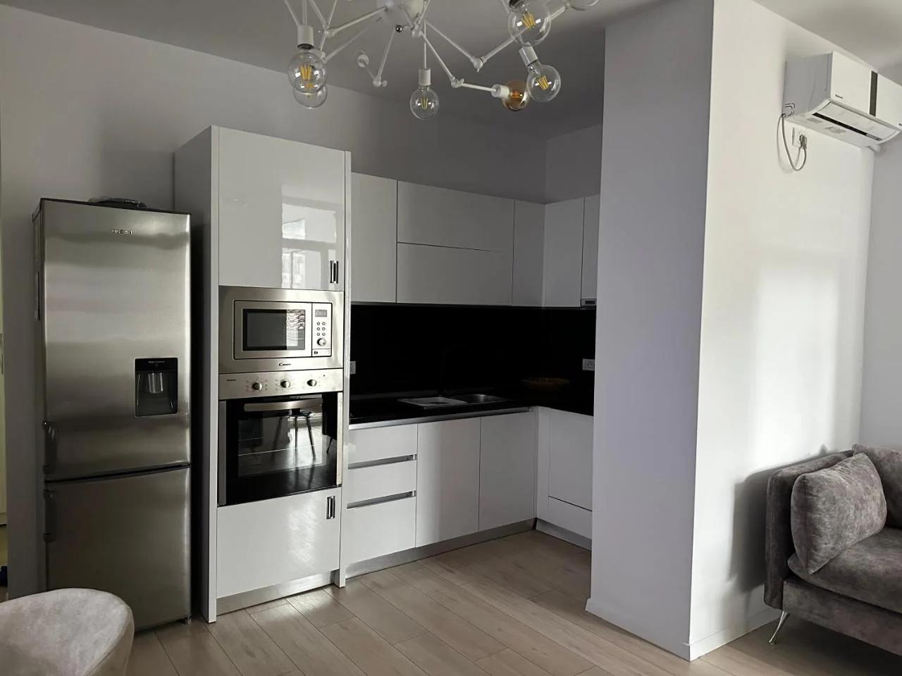 Cozy Family Apartment Near Pazari i Ri 2-bedroom StayIn foto