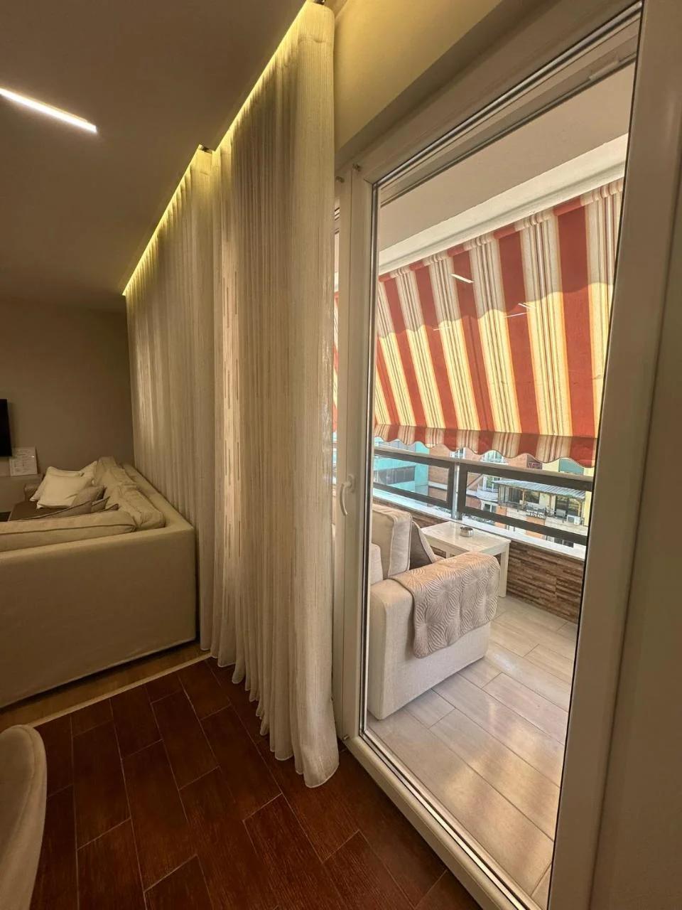 Renev Apartments Tirana foto
