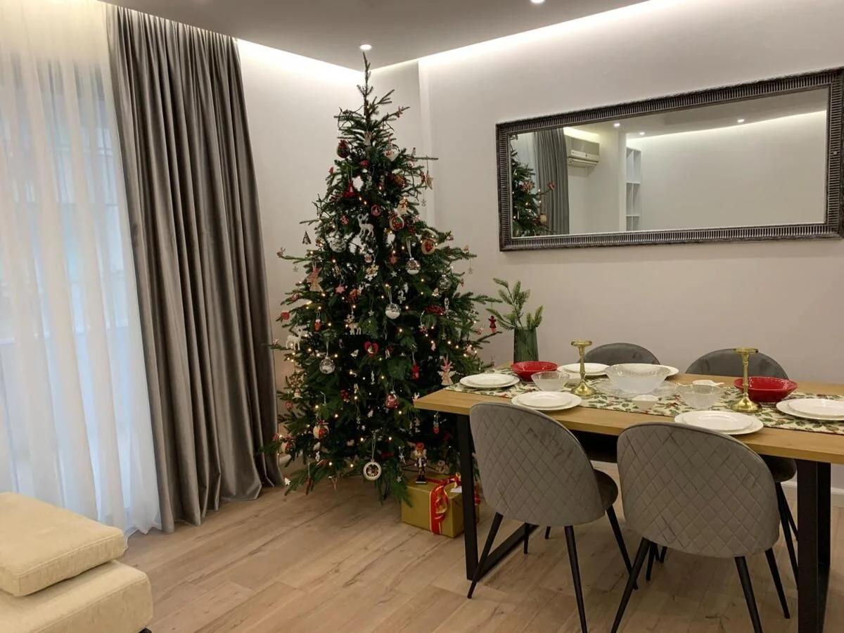 Spacious and Modern 3 Bdr for Families & Groups photo