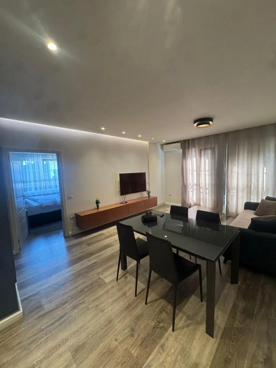 Tirana Bliss Apartment 5 maj 4 foto