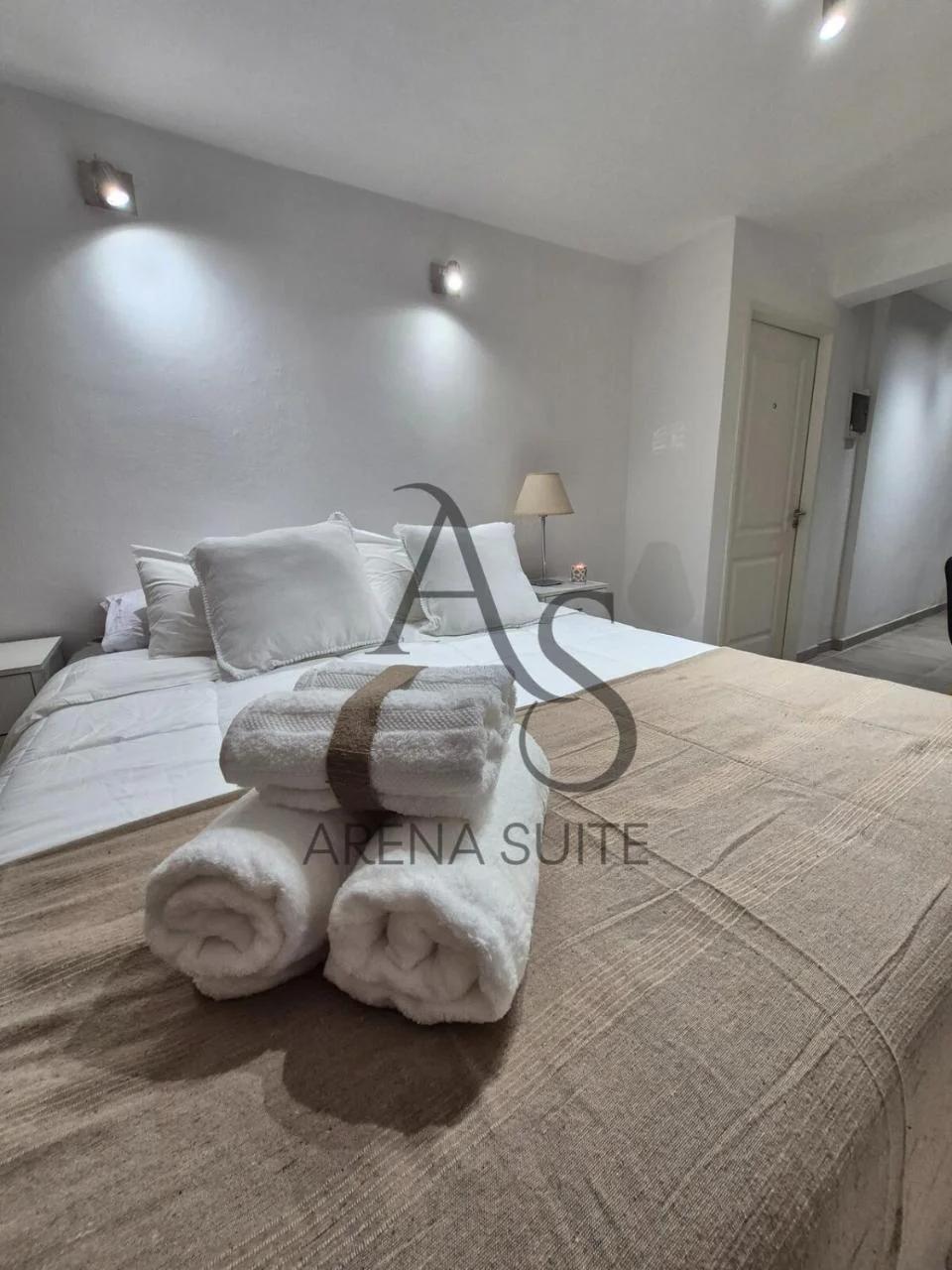 Arena Suite LR