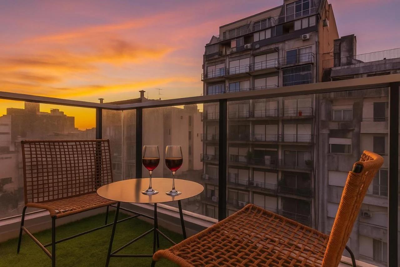 Deluxe Apartments in Downtown by BueRentals photo