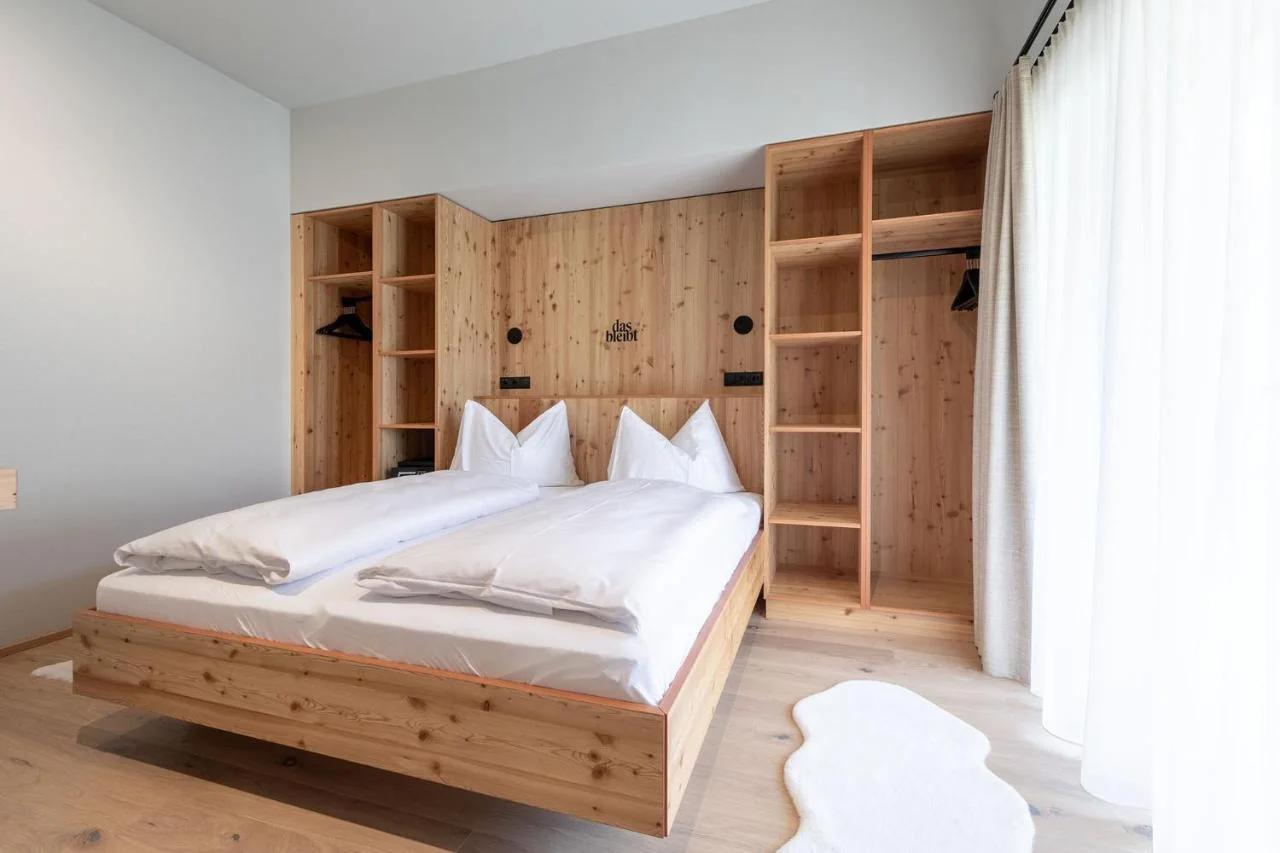 das bleibt Alpine Suites photo
