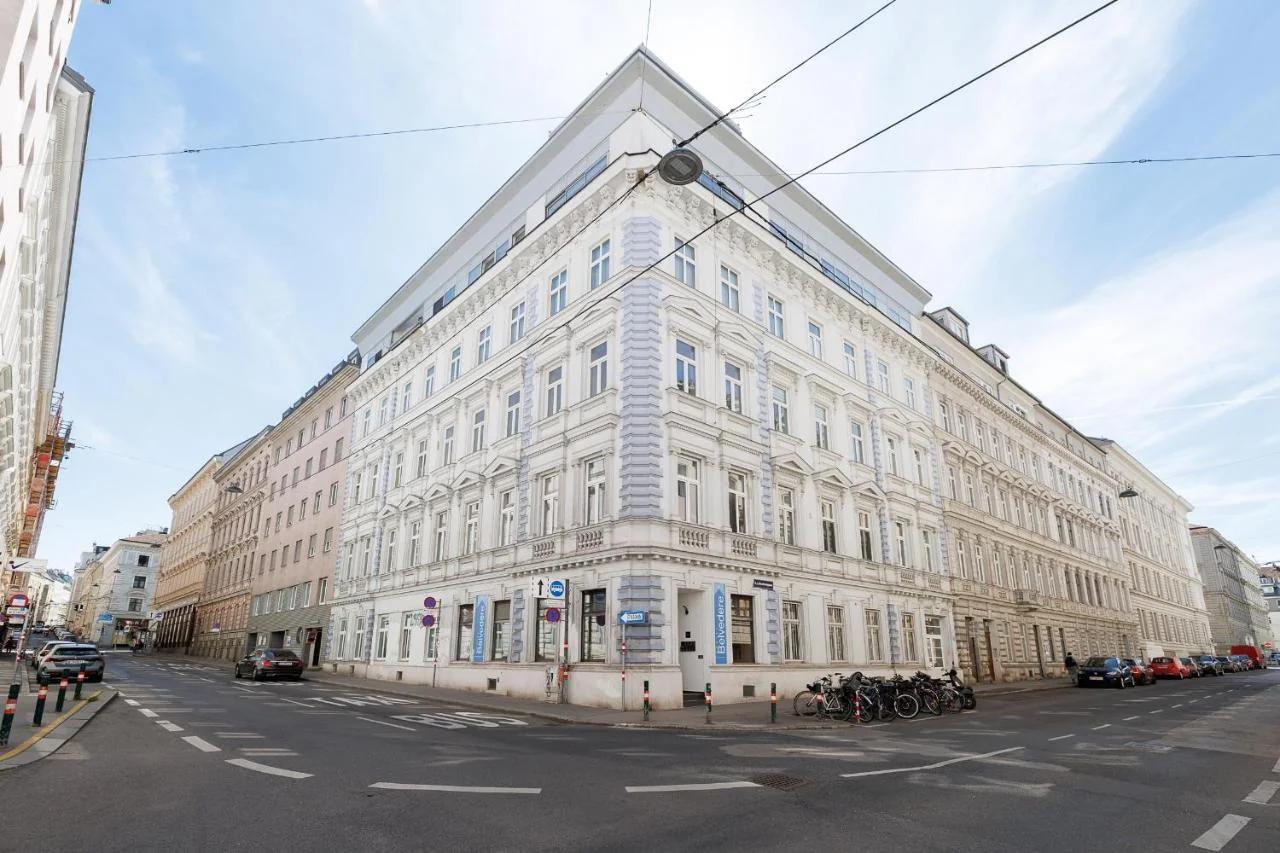 Hostel Belvedere - Central & Renovated photo