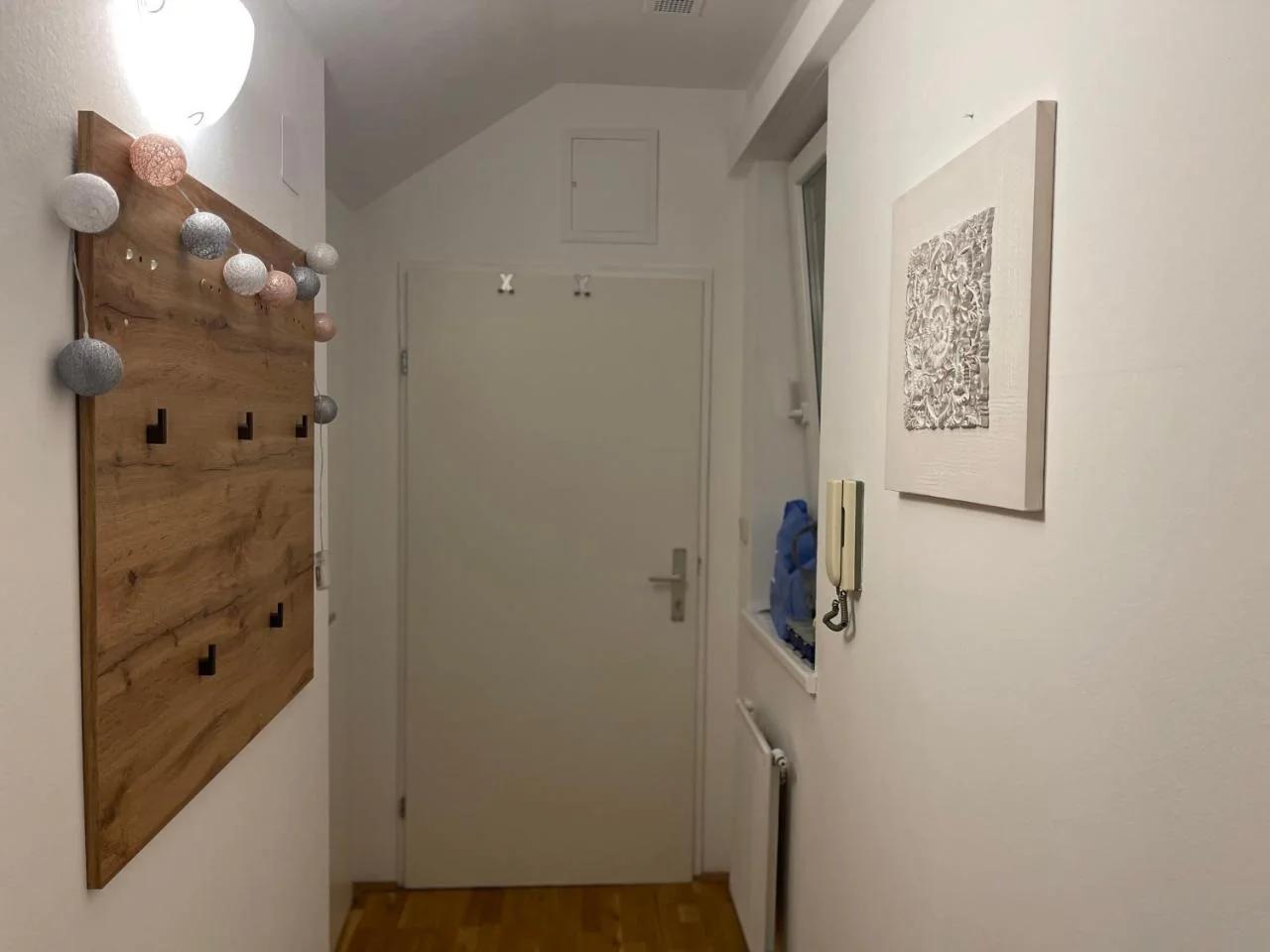 Klimatisiertes, Ruhiges Dachgeschoß CityApartment im Zentrum Wiens foto