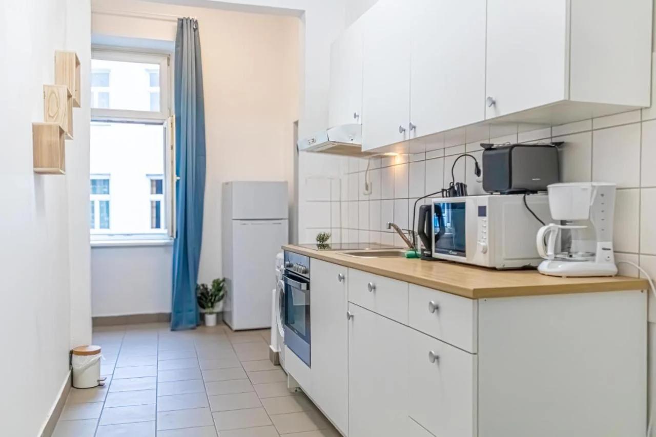 Sweet 2BR Apartment Perfect for short & Long Stays photo