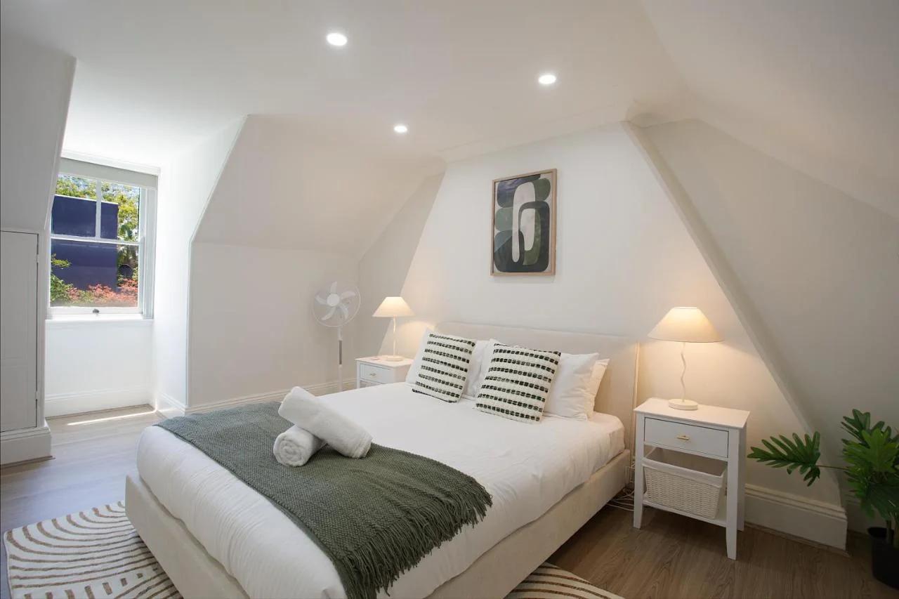 Charming 3BR Glebe Terrace w Yard, BBQ & Pet Friendly - Walk to Fish Market & Shops photo