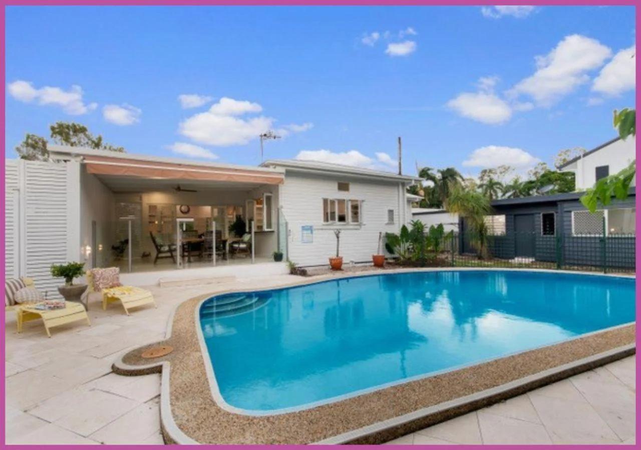 The Grand Queenslander On Turner photo