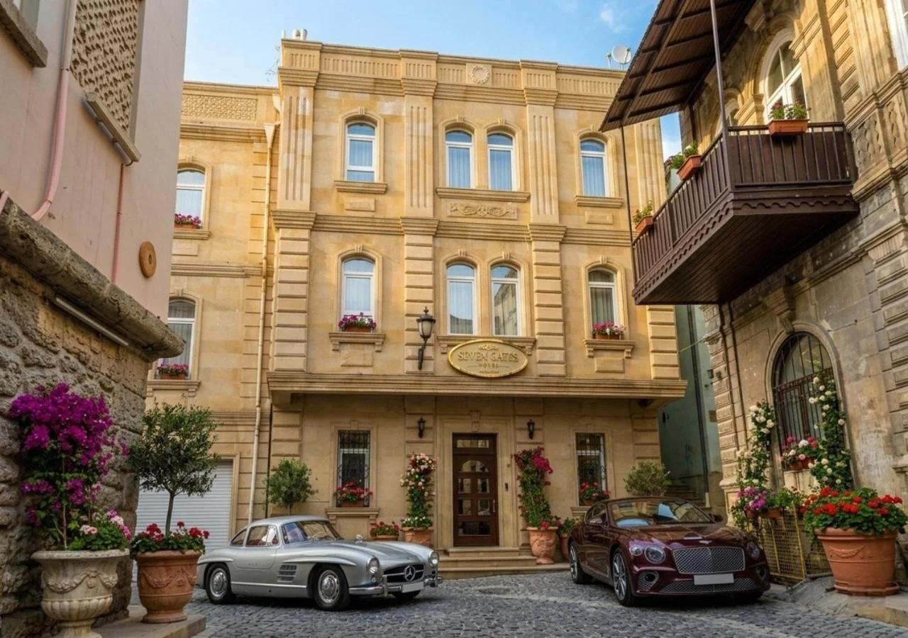 Seven Gates Hotel & Restaurant photo