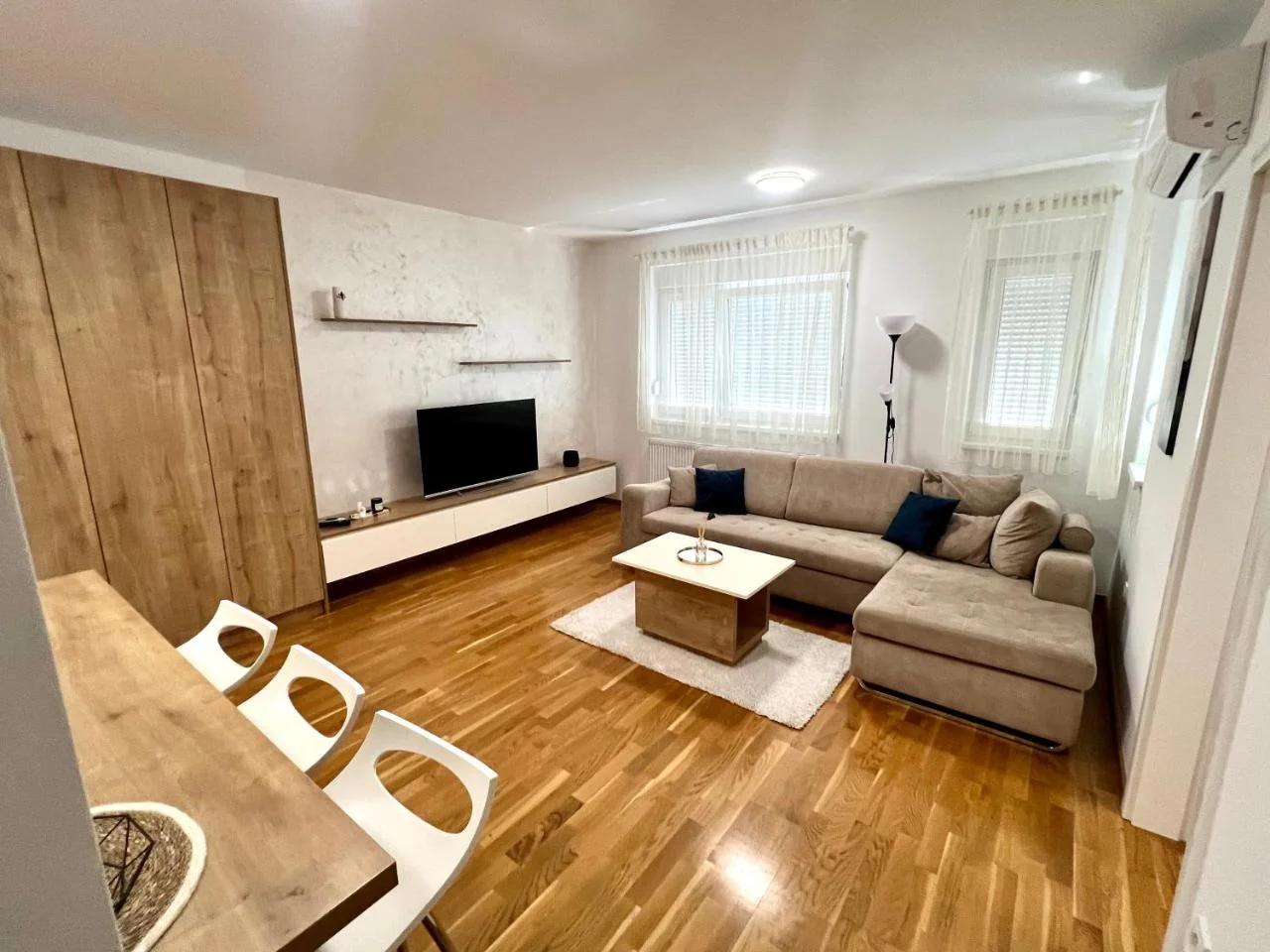 Apartman 23 Lux photo