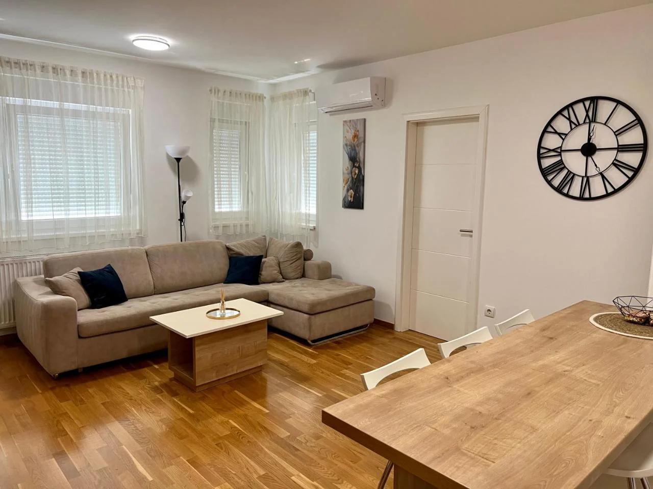 Apartman 23 Lux photo