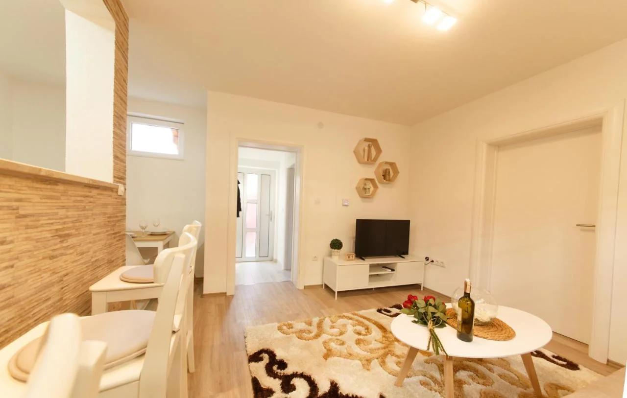 Apartman Top Spot photo