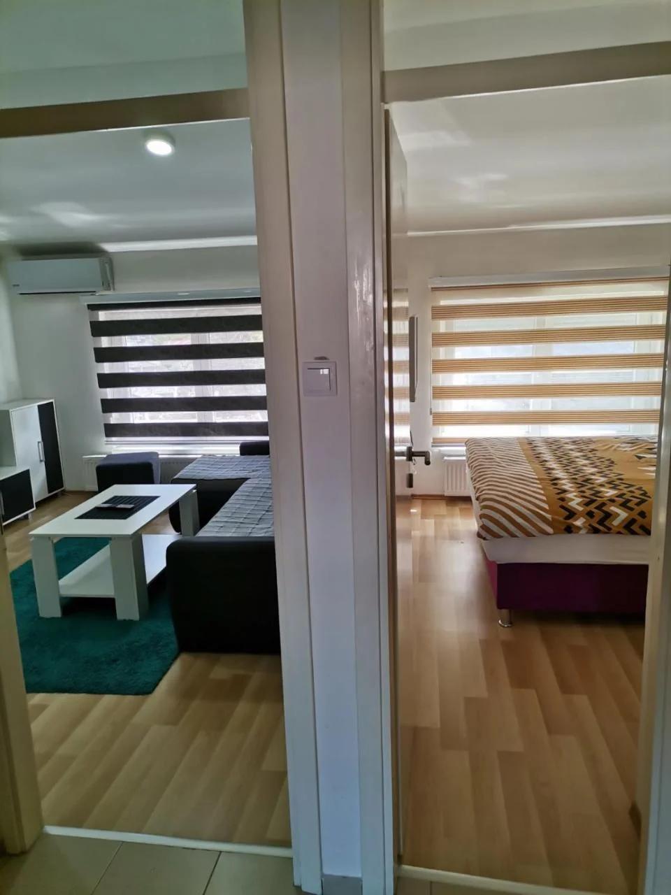 Centar Apartman ENMI 111 photo
