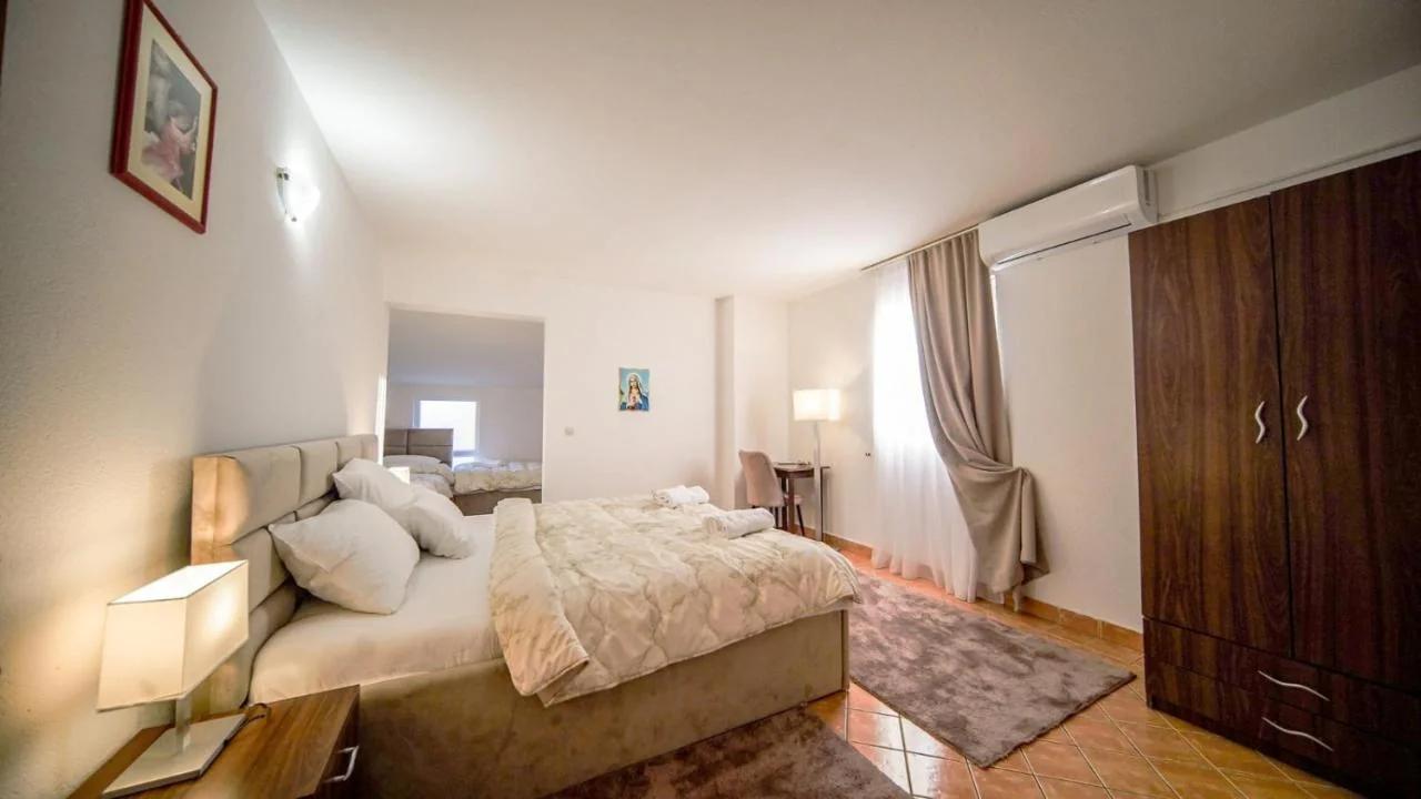 Hotel Damar photo