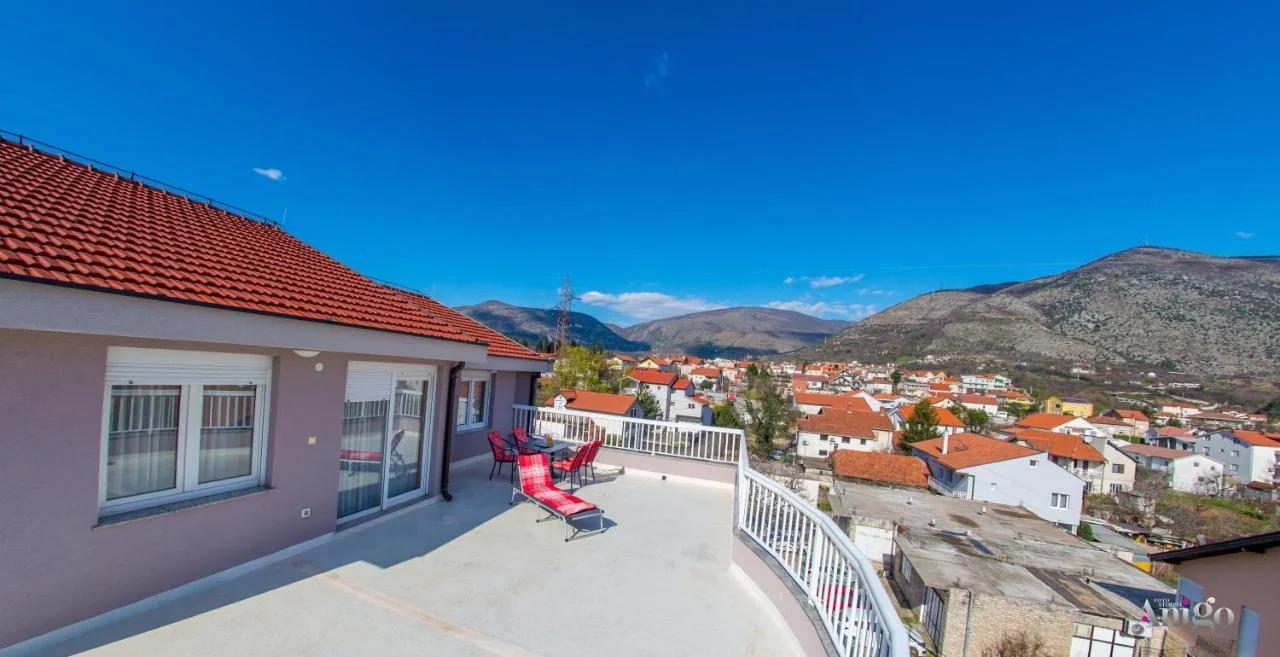 Spacious apartment overlooking Mostar photo