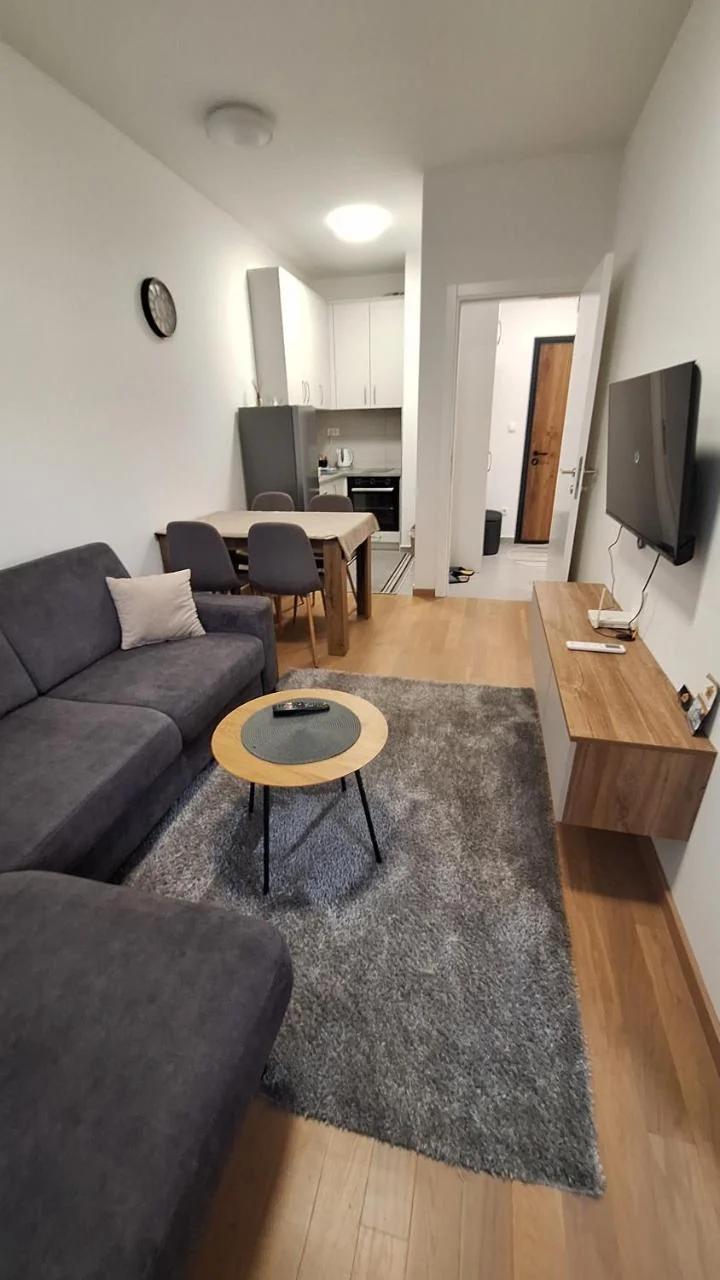 Stan na dan Banjaluka Ada 3