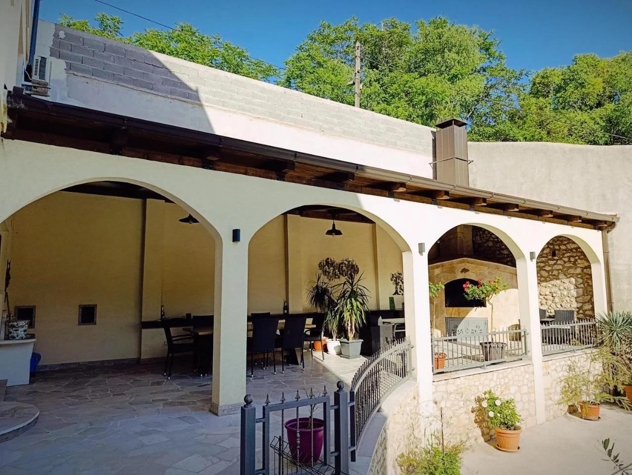 Villa Olea
