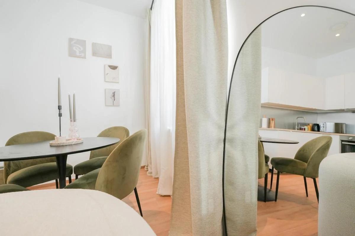 Appartement en plein centre-ville photo
