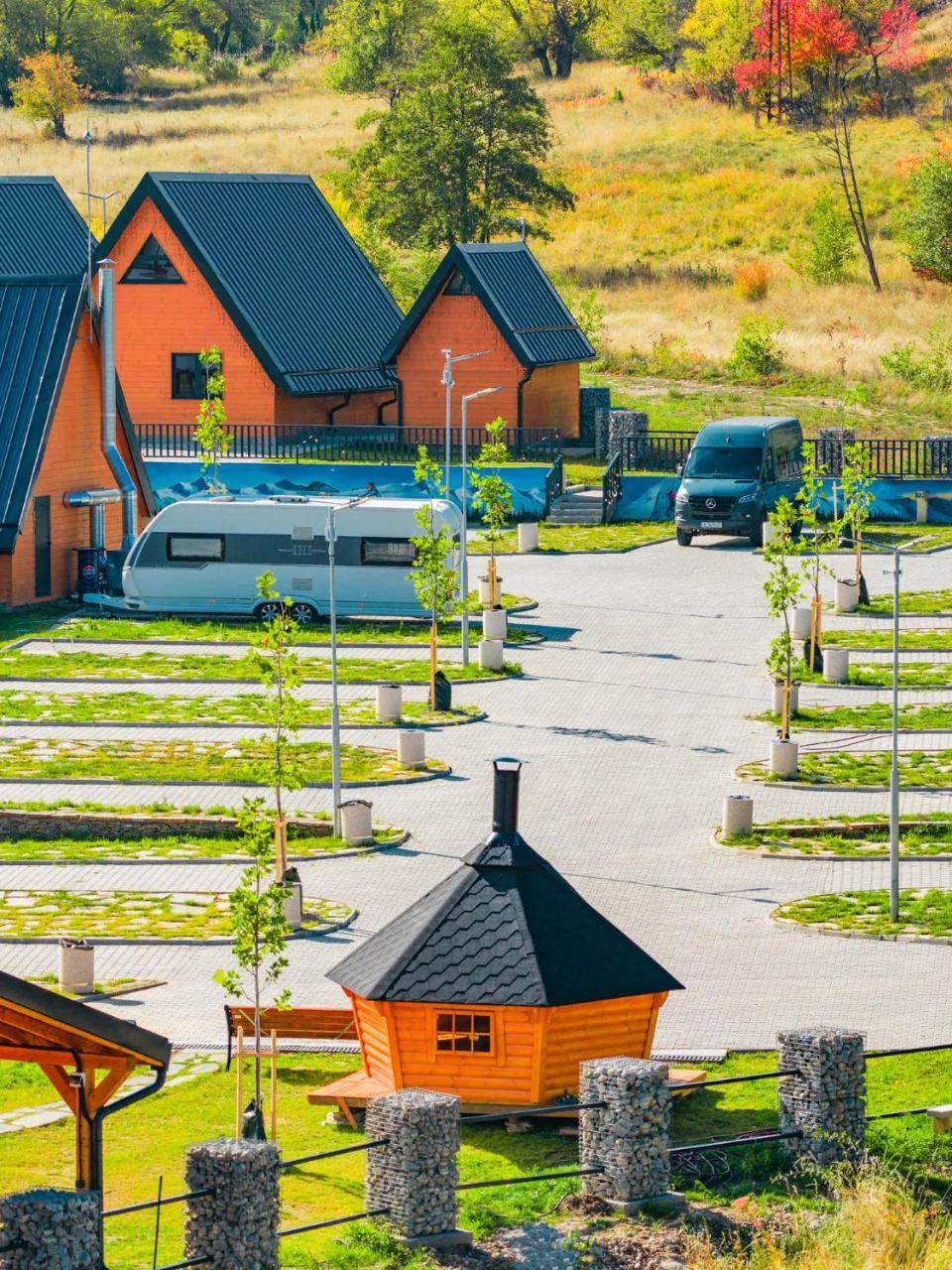 Camping Bansko "Between the Mountains" photo