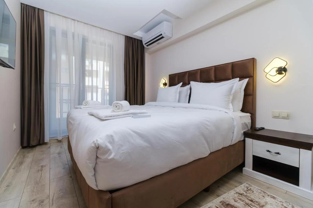 LDV 13 1-Bedroom Apartments Free private parking photo