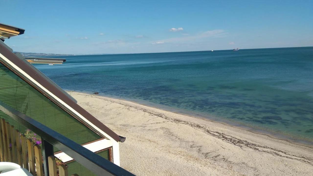Panorama Hemingway rooms in Happy Beach photo