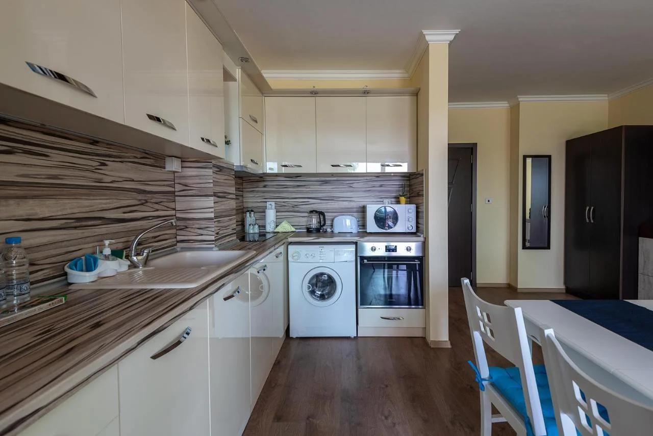 RIVERSIDE APARTMENTS PLOVDIV with free parking photo