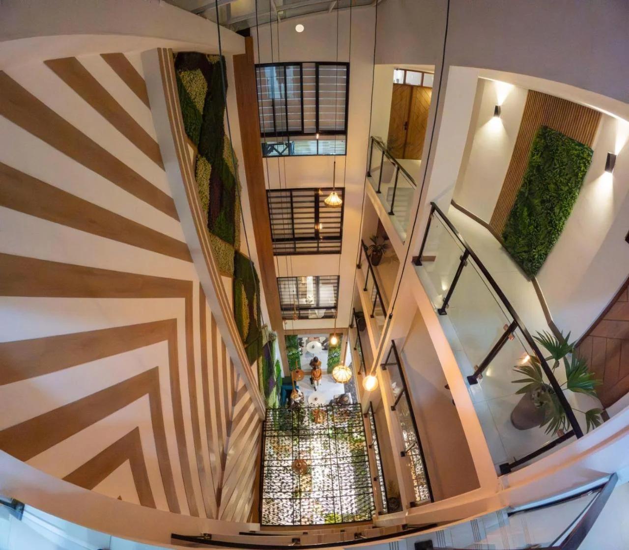 Bastille Hotel photo