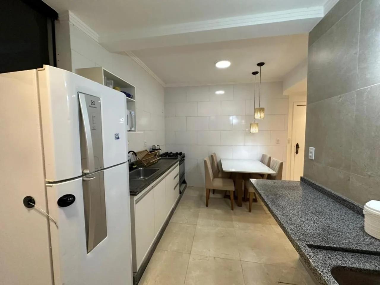 Apartamento confortável a 180 metros do Cristo da barra e orla. photo