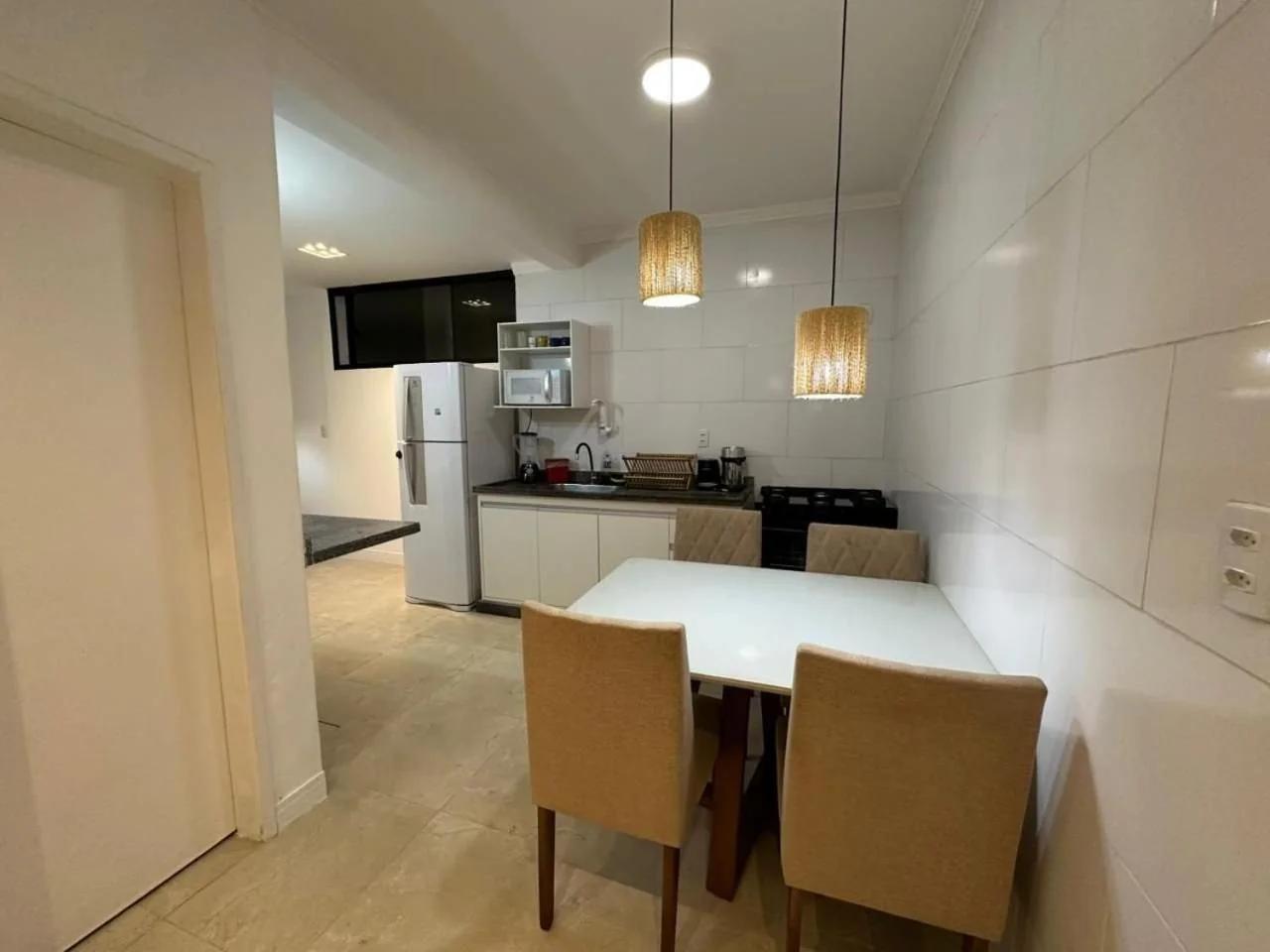 Apartamento confortável a 180 metros do Cristo da barra e orla. photo