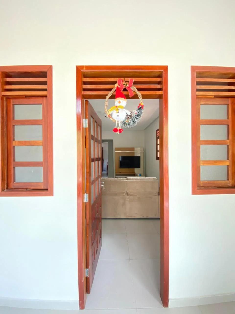 Apartamento de 3 quartos no primeiro andar photo