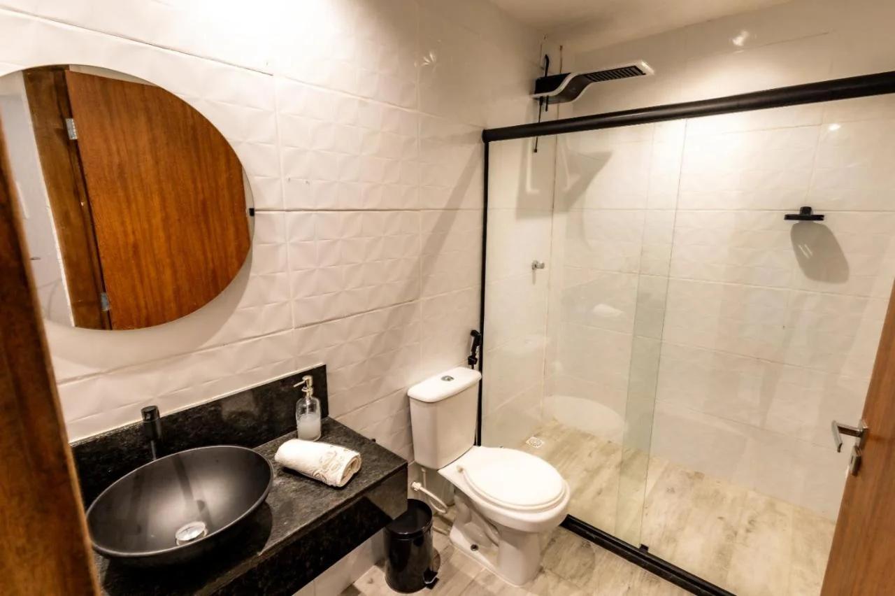 Apartamento Portofino - Totalmente climatizado - Condomínio beira-mar e próximo ao aeroporto - Praia de Itapuã photo