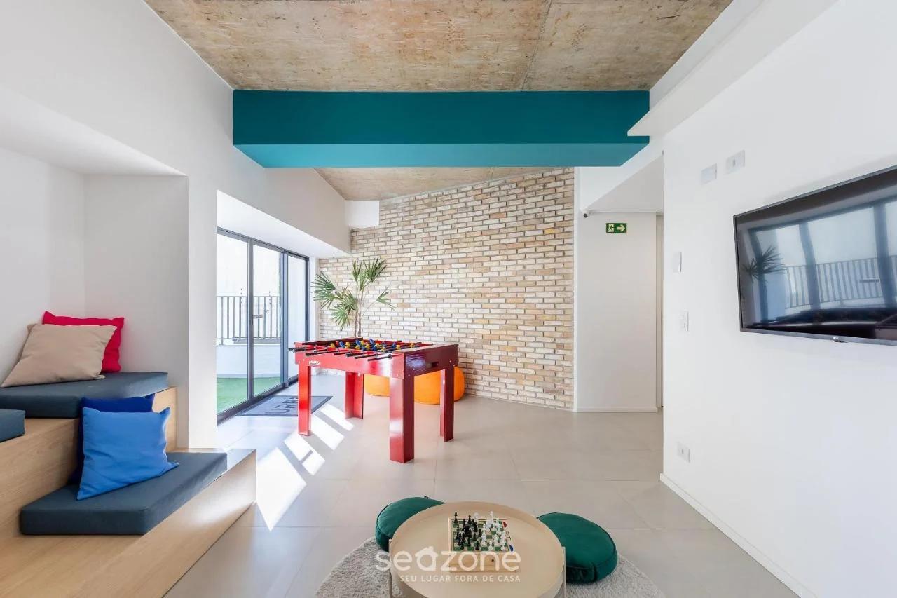 Studios modernos a poucos do centro Curitiba - EBI foto