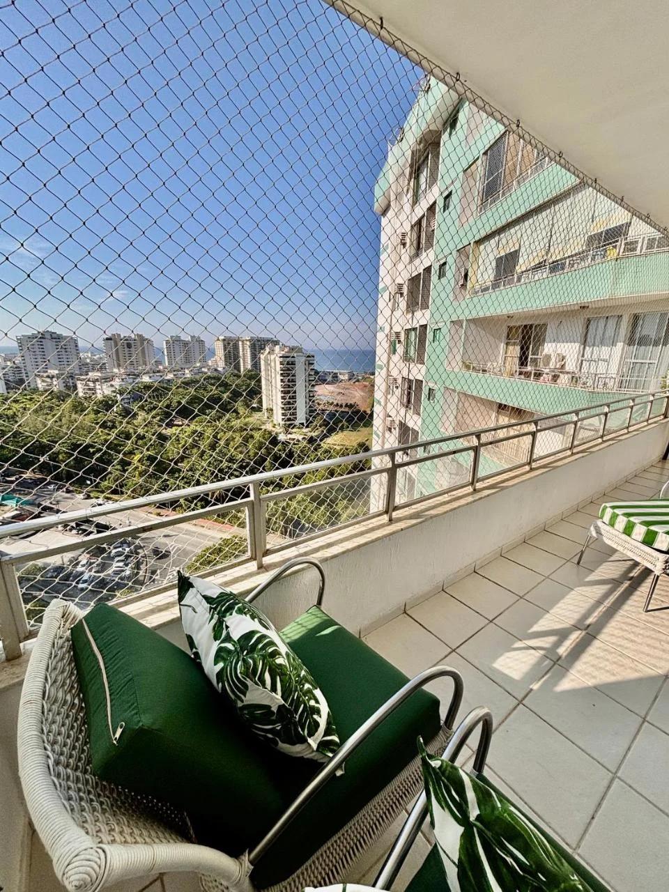 Vista nascente para o mar-Barra da Tijuca
