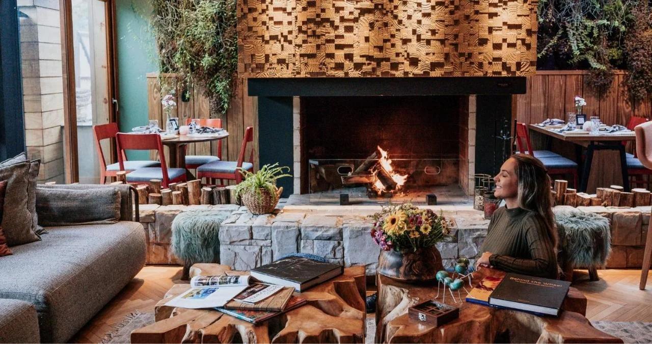 Wood Hotel photo