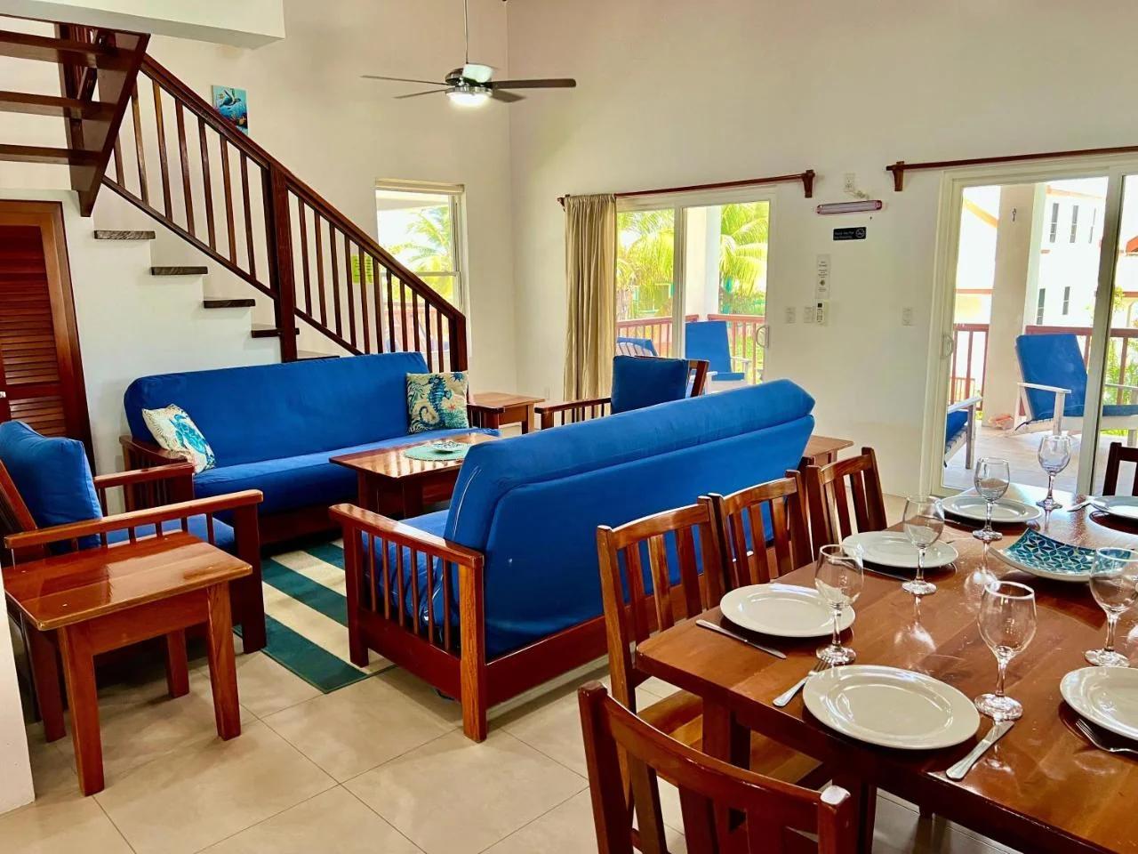 VeLento Oceanfront Penthouse #3 photo