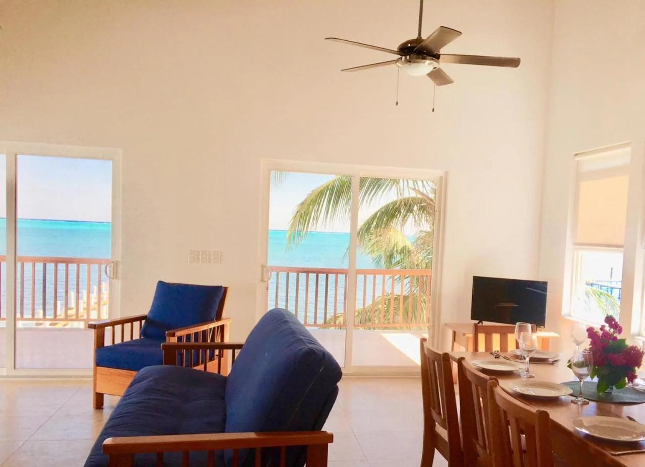 VeLento Oceanfront Penthouse #3 photo