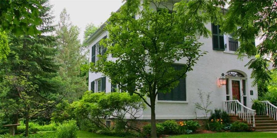 Historic Lyons House photo