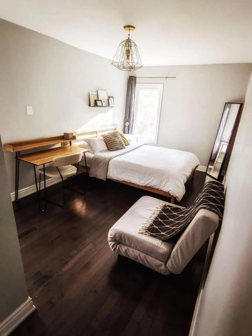 Inviting 2BR Townhouse with 2 WFH Setups and WiFi photo