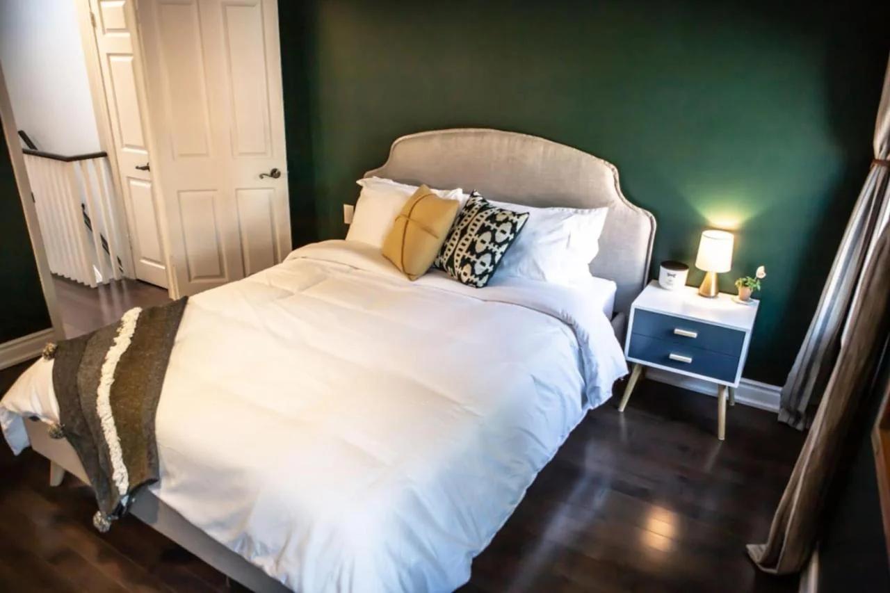 Inviting 2BR Townhouse with 2 WFH Setups and WiFi photo