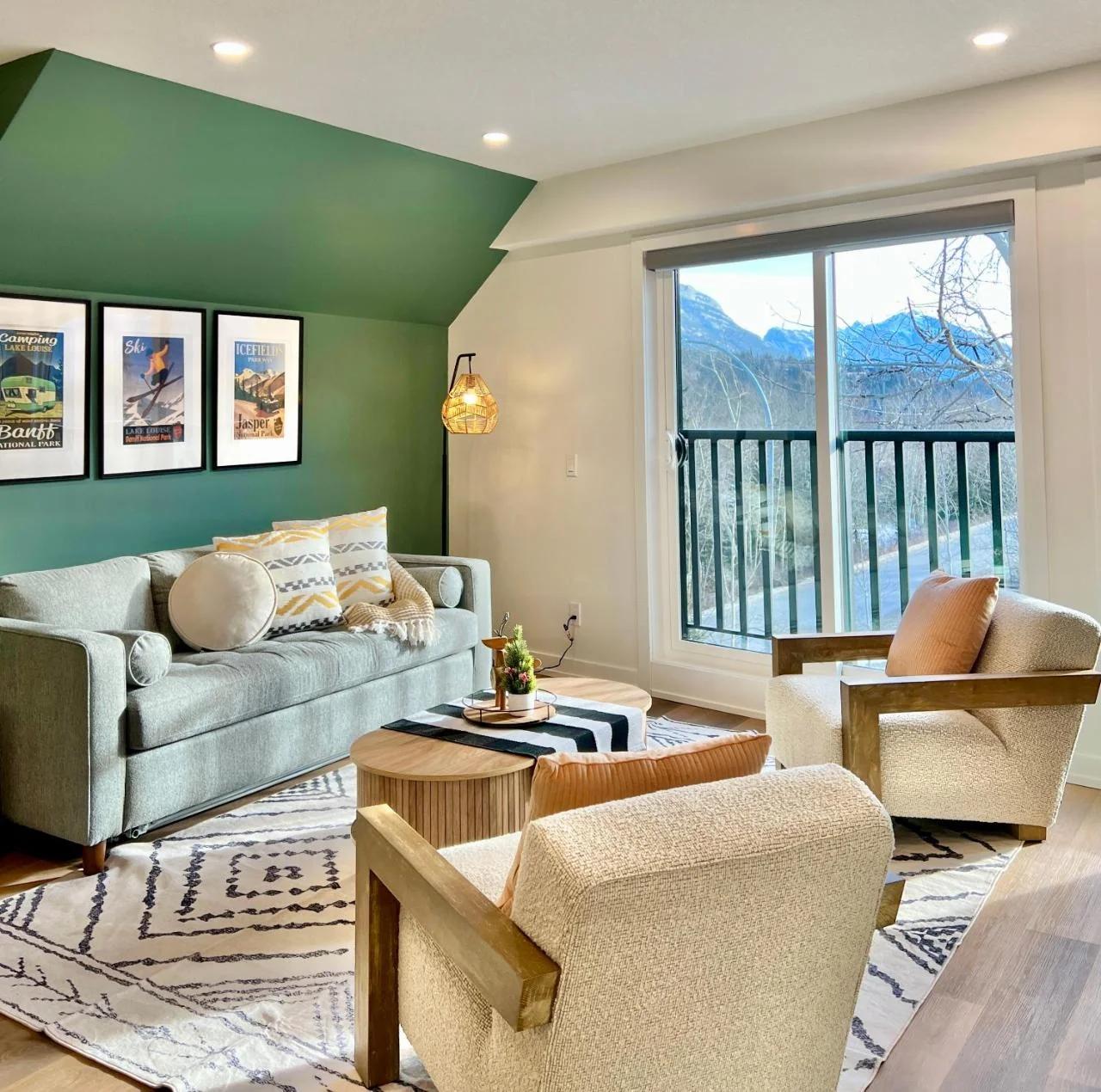 Luxury 2 Bedroom Mountain View Condo photo