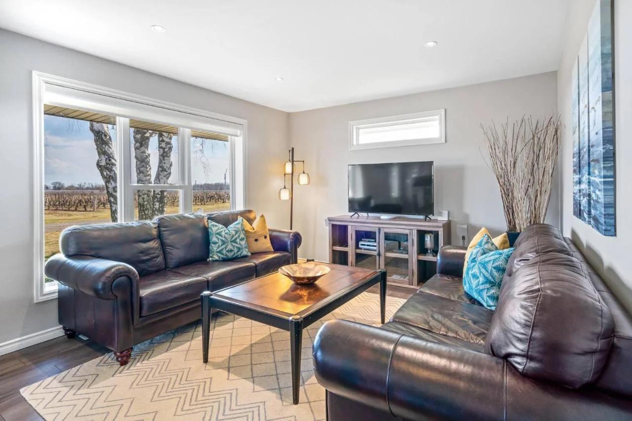 Single Level Vineyard Home | 6 PPL | Pet Friendly photo