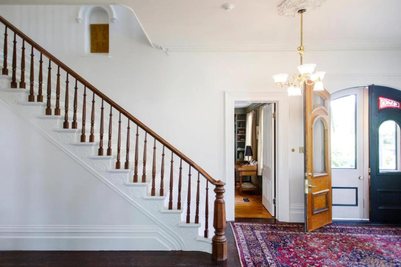 Woodbourne Inn photo