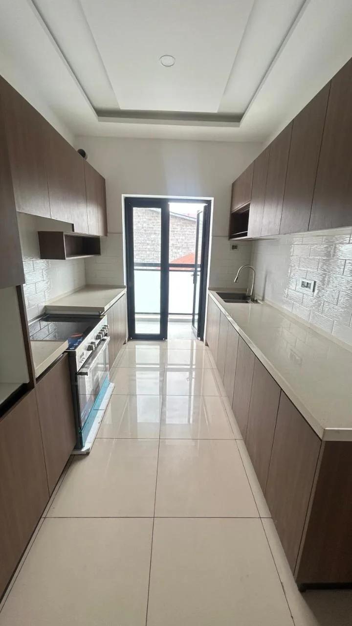 Appartement spacieux, neuf et moderne, confort premium à Ngiri ngiri, Kinshasa photo