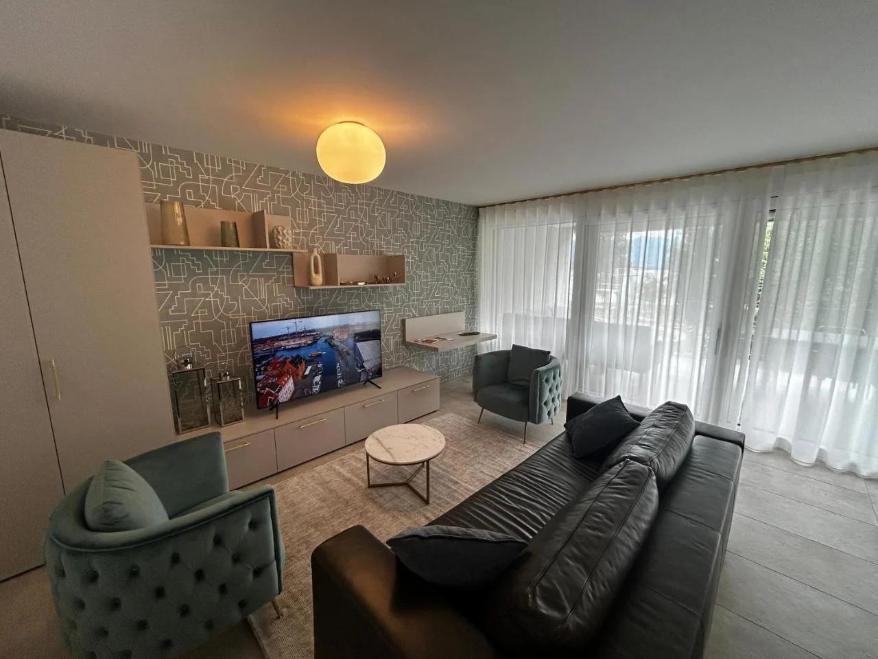 Family apartment, near the beach whit private park photo